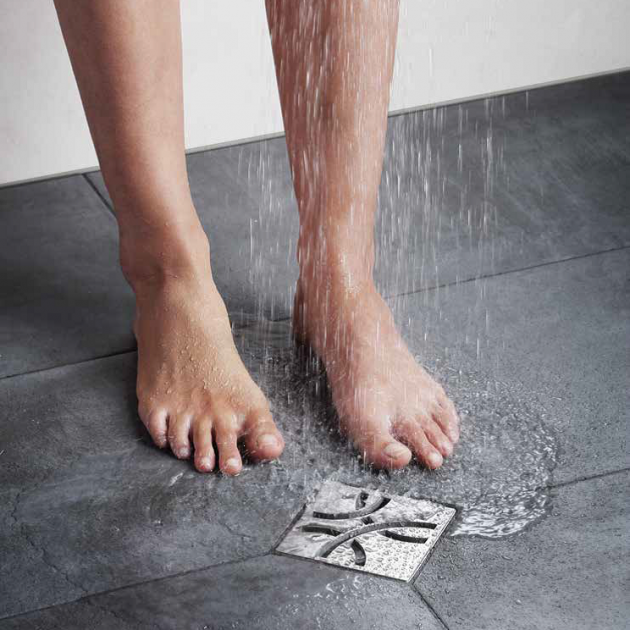Dušas trapi grīdas līmeņa dušām